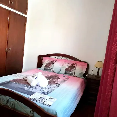 펜션 Holiday Estrada Manta Rota 빌라노바데카셀라
