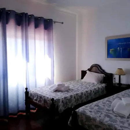 펜션 Holiday Estrada Manta Rota 빌라노바데카셀라